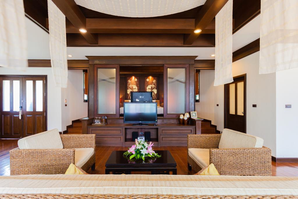Alpina Phuket Nalina Resort & Spa Exterior foto