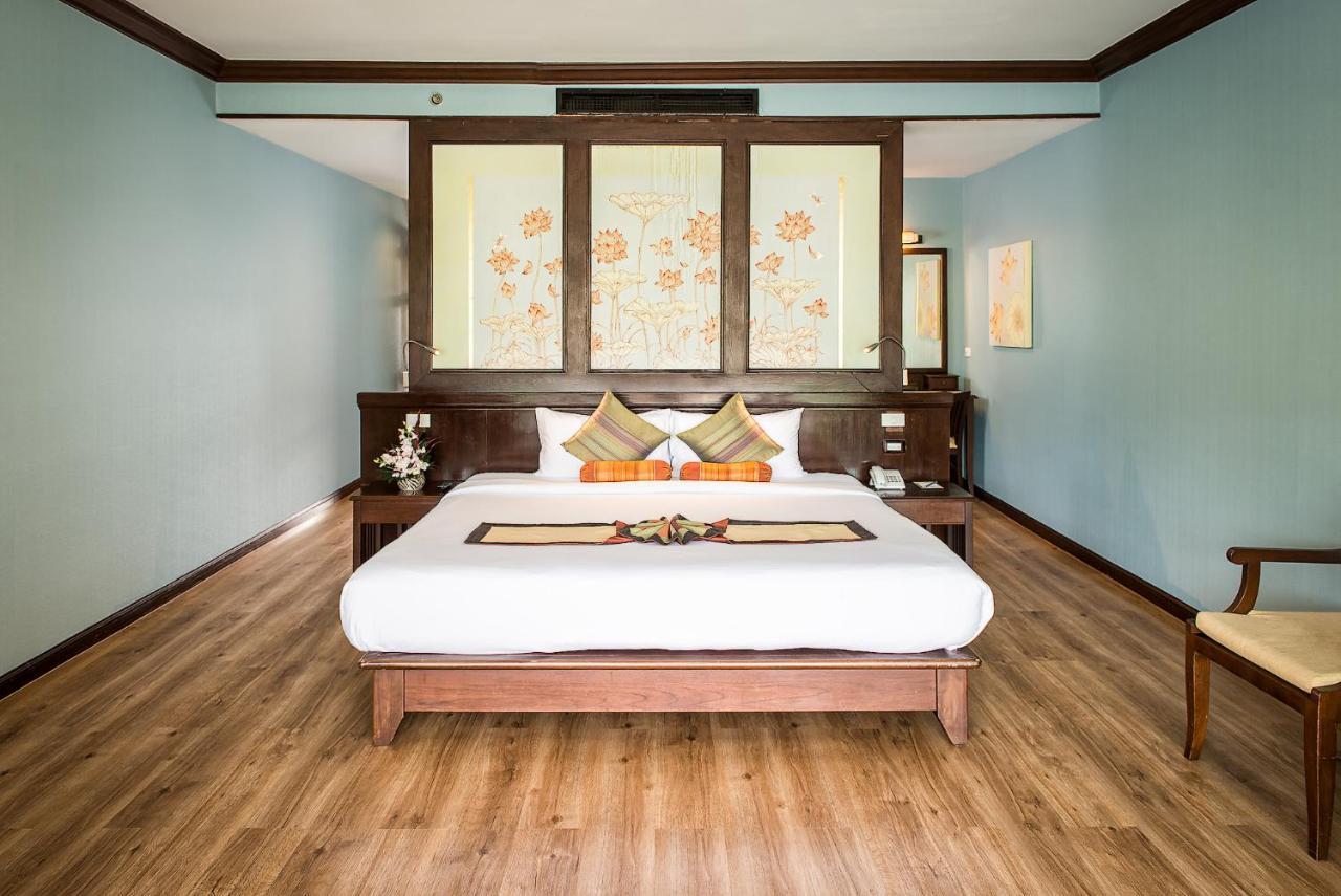 Alpina Phuket Nalina Resort & Spa Exterior foto