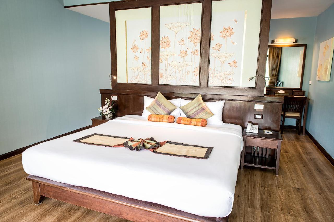 Alpina Phuket Nalina Resort & Spa Exterior foto